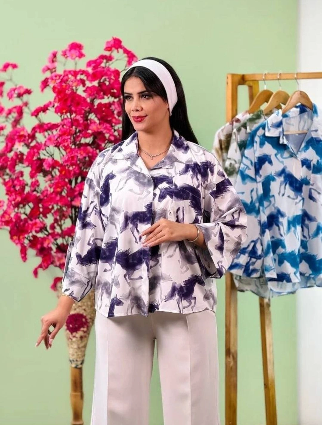 شومیز طرح‌دار بوگاتی