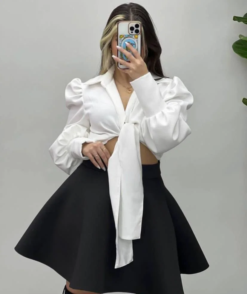 کراپ جلو گره اکسل مازراتی
